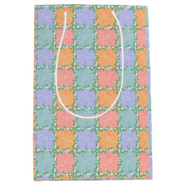 Whimsical Checkered Tegel met Bladerige Vines Medium Cadeauzakje