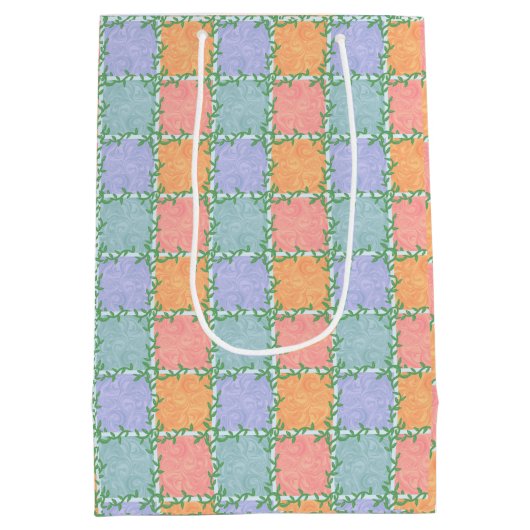 Whimsical Checkered Tegel met Bladerige Vines Medium Cadeauzakje (Achterkant)