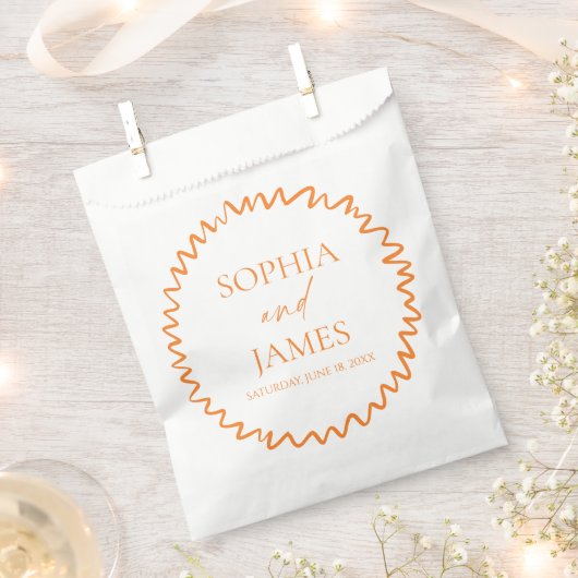 Whimsical Citrus Orange Wavy Border Wedding Bedankzakje (Geknipt)