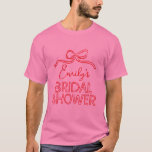 Whimsical coquette strik koppelknoop vrijgezellenf t-shirt<br><div class="desc">Whimsical coquette strik het binden van de knoop moderne boho elegante stijlvolle handgeschreven vrijgezellenfeest partij voorkeur decor bijpassende t-shirt ontwerp. Hedendaags rood en roze collectie.</div>