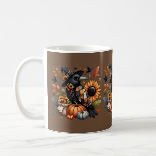 Whimsical Crow met pompoenen en zonnebloemen Koffiemok (Links)