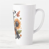 Whimsical Crow met pompoenen en zonnebloemen Latte Mok (Rechts)
