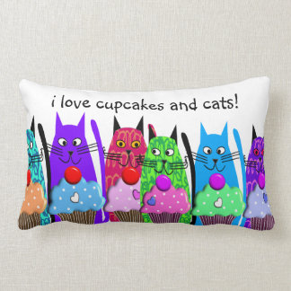 Whimsical Cupcakes and Cats Pillow #2 Kussen