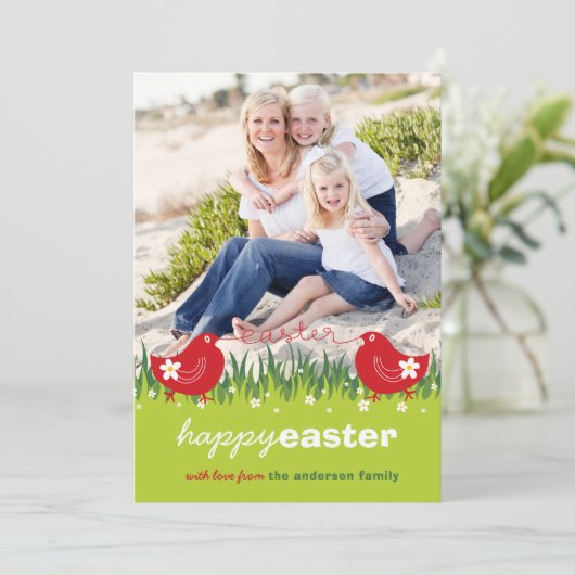 Whimsical Daisies Red Chicks Easter Photo Card Feestdagenkaart (Staand voorkant)