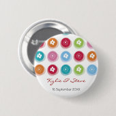 Whimsical Daisy Fuzzy Color Stippen Wedding Button (Voorkant /achterkant)