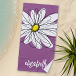 Whimsical Daisy - orchid - trendy script name Strandlaken<br><div class="desc">Een bevroren en grillige tekening van een maaltijd. De moderne lijnen zijn met de hand getekend en bevatten witte bladen en een geel midden voor de bloem. De achtergrond is een zacht, pastel paars - en de naam is een trendy manuscript in wit. U kunt een naam, een monogram of...</div>