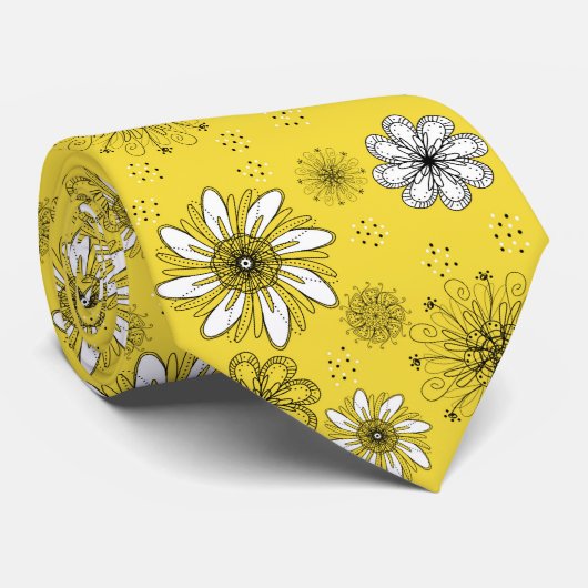 Whimsical Daisy Yellow en White Stropdas (Opgerold)