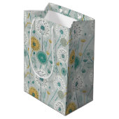 Whimsical Dandelion - Geel, Wit & Blauwgroen Medium Cadeauzakje (Achterkant Gekanteld)