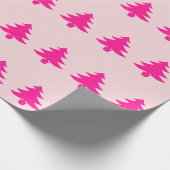 Whimsical Deep Pink Kerstbomen op Bord Roze Cadeaupapier (Hoek)