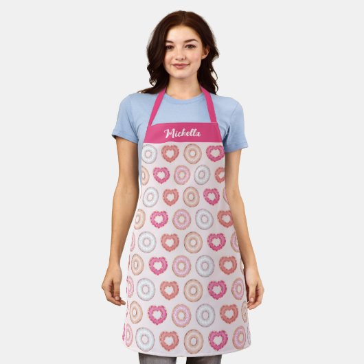 Whimsical Donut Heart Design in roze tinten Schort (Gedragen)