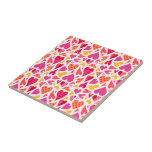 Whimsical Doodle Hearts met Patronen en Textuur Tegeltje<br><div class="desc">Dit , griezelige patroon heeft een verweven hart gemaakt in een doedelstijl. Ze zijn gemaakt in schaduwen van paars, roze, oranje en geel op een gebroken witte achtergrond. Sommige harten hebben poka-stippen, andere vlechten of strepen. Ze drijven allemaal rond elkaar en blokkeren dit leuke design dat liefde viert. Het is...</div>