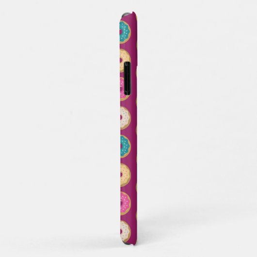 Whimsical Doughnut Pattern op Paars Case-Mate iPhone Case (Achterkant/rechts)