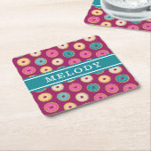 Whimsical Doughnut Pattern op Paars Kartonnen Onderzetters (Schuin)