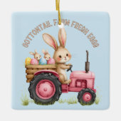 Whimsical Easter Bunny Boerderij  Tractor Keramisch Ornament (Voorkant)