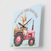 Whimsical Easter Bunny Boerderij  Tractor Vierkante Klok (Hoek)
