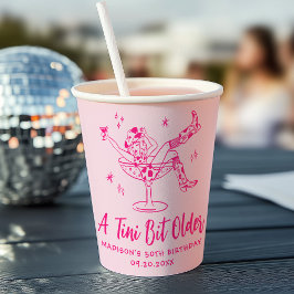 Whimsical Een Tikkeltje Ouder Roze Verjaardagsfees Papieren Bekers
