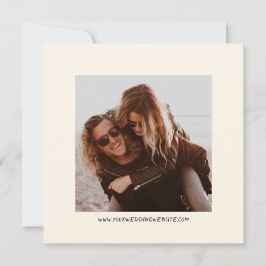 Whimsical eigenzinnige handgeschreven strik bruilo save the date (Achterkant)