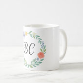 Whimsical Elegance Floral Monogram Koffiemok (Voorkant rechts)