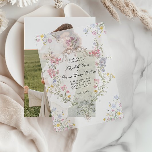 Whimsical Elegant Rococo Floral Crest Wedding Vellum Uitnodigingen