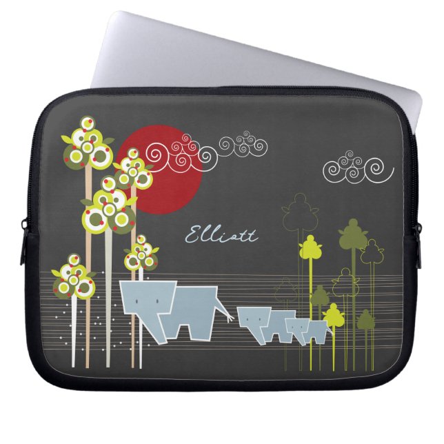 Whimsical Elephant Family in Forest & Red Sun Laptop Sleeve (Voorkant)