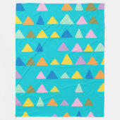 Whimsical en Cute Triangle Pattern in Turquoise Fleece Deken (Voorkant)