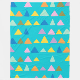 Whimsical en Cute Triangle Pattern in Turquoise Fleece Deken