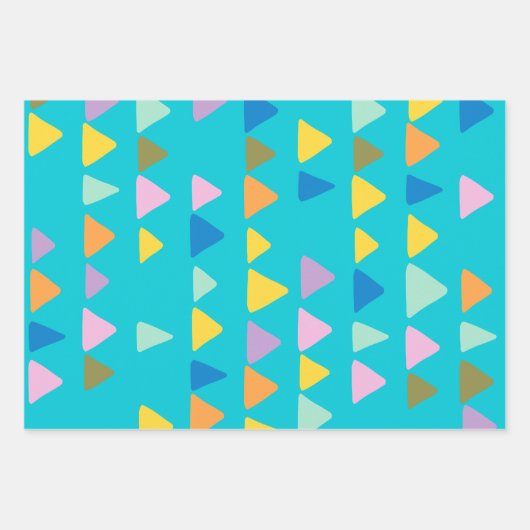 Whimsical en Cute Triangle Pattern in Turquoise Inpakpapier Vel (Voorkant)