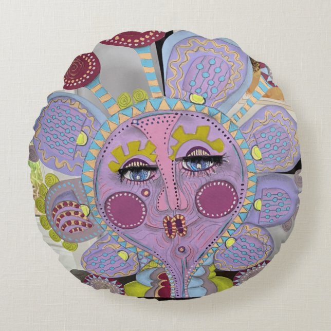 Whimsical Face Pillow Rond Kussen (Voorkant)