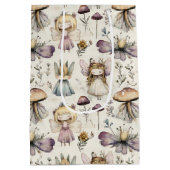 Whimsical Fairy & Mushroom Magical Flower Garden Medium Cadeauzakje (Achterkant)