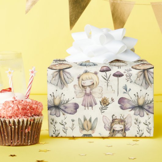 Whimsical Fairy & Mushroom Pastel Flower Garden Cadeaupapier (Verjaardagsfeest)