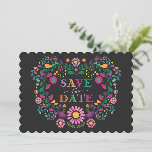 Whimsical Fiesta Floral Heart Wreath Save the Date Kaart (Staand voorkant)