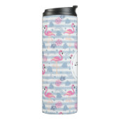 Whimsical Flamingo & Pineapple Pattern Monogram Thermosbeker (Gedraaid links)