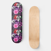 Whimsical Floral Paarse Black Pink Daisy Daffodil Persoonlijk Skateboard (Voorkant)
