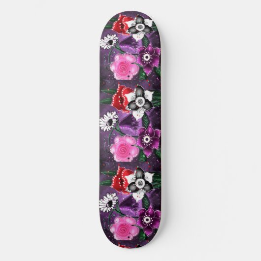 Whimsical Floral Paarse Black Pink Daisy Daffodil Persoonlijk Skateboard (Voorkant)