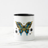 Whimsical Fluttering – Blue Butterfly Floral Art Mok (Midden)