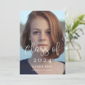 Whimsical font Klasse van 2024 fotouitnodiging Aankondiging (Staand voorkant)