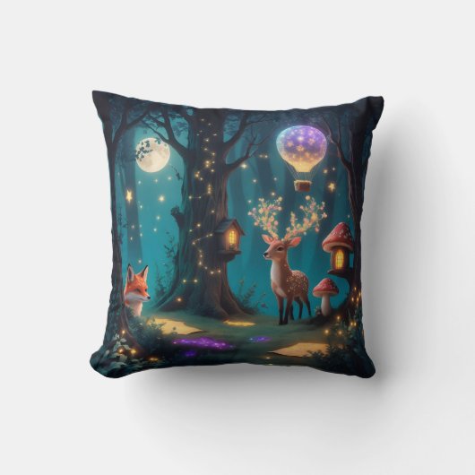 Whimsical Forest Adventure Pillow Hoesje Kussen (Voorkant)