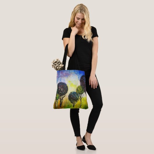 Whimsical Forest All-Over-Print Tas (Op model)