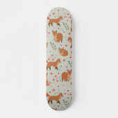 Whimsical Fox Pattern Persoonlijk Skateboard (Voorkant)