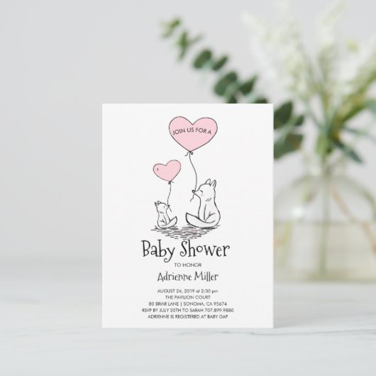 Whimsical Foxes and Balloons Boy Baby shower Uitnodiging Briefkaart (Staand voorkant)