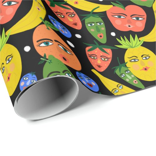 Whimsical Funny Fruit Salad Pattern Black Cadeaupapier (Rol Hoek)