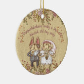 Whimsical gepersonaliseerde bruiloft bruid bruideg keramisch ornament (Rechts)
