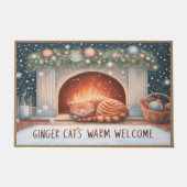 Whimsical Ginger Cat's Warm Welkom Kerstmis Deurmat (Voorkant)