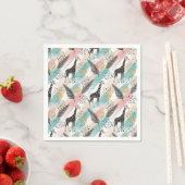 Whimsical Giraffe Polka Dot Pattern – Pastel Servet (Insitu)