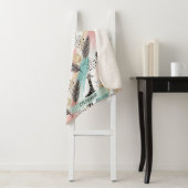Whimsical Giraffe Polka Dot Pattern – Pastel Sherpa Deken (In situ)