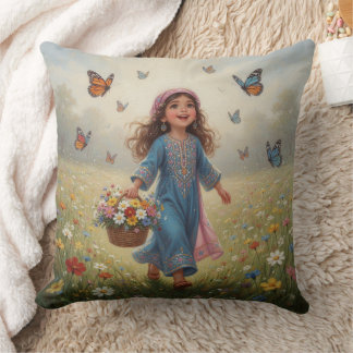 Whimsical Girl Kussen
