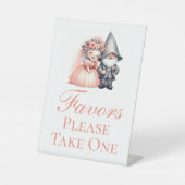 Whimsical Gnome Rustic Wedding Favorieten Tafel Reclamebord Met Voetstuk (Voorkant)