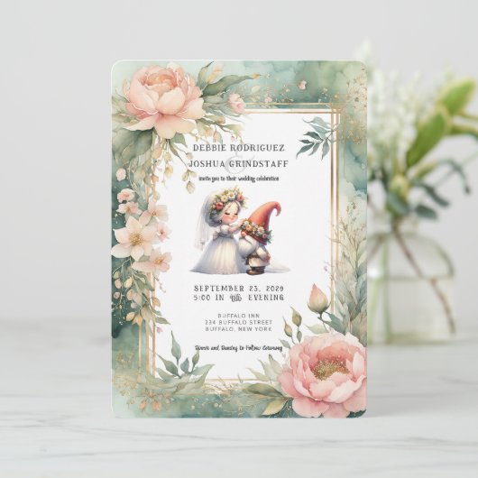 Whimsical Gnomes Fun Wedding Invitation  Kaart (Staand voorkant)