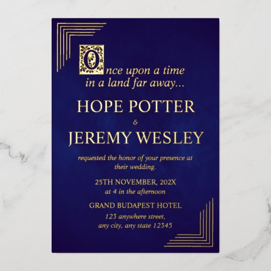 Whimsical Gold Paars Storybook Fairy Tale Castl Folie Uitnodiging (Voorkant)