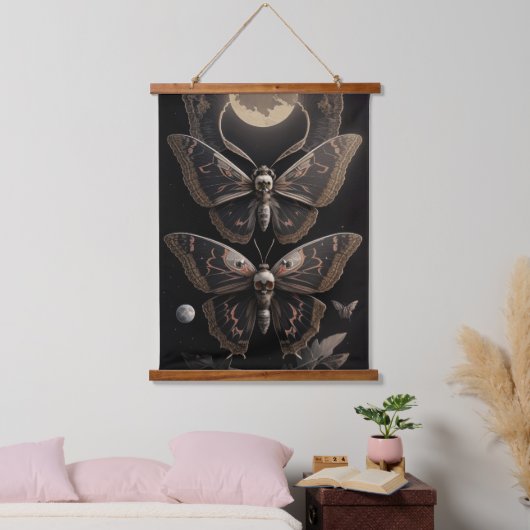 Whimsical Gothic Death's Head Moth Hangend Wandkleed (Slaapkamer)